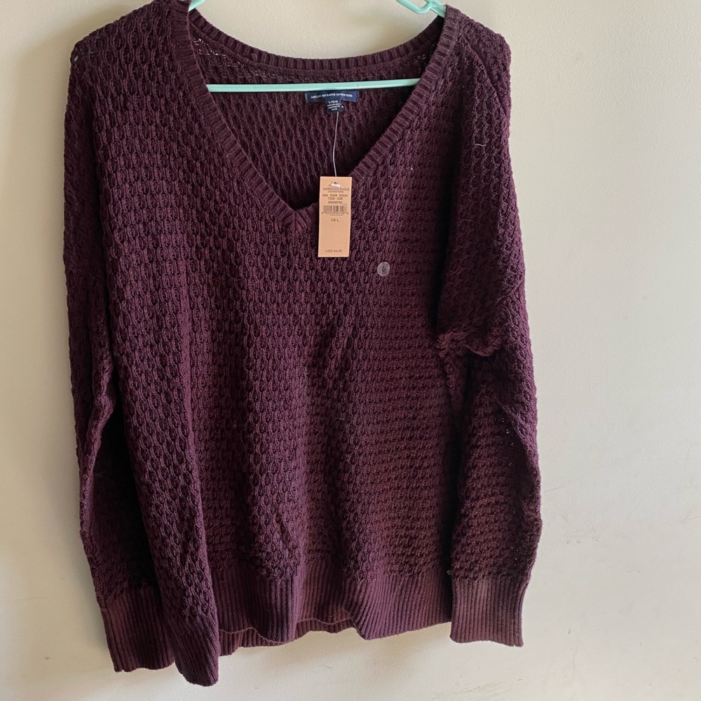 NWT American Eagle Burgundy Sweater Size Large